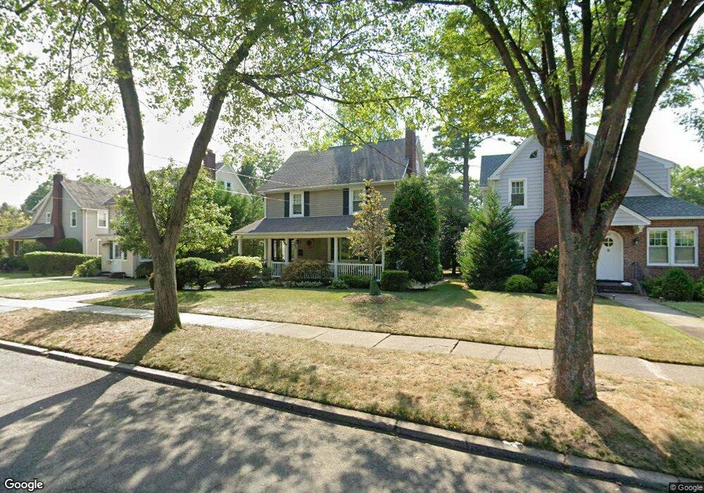 665 Bogert Rd, River Edge, NJ 07661 - photo 1