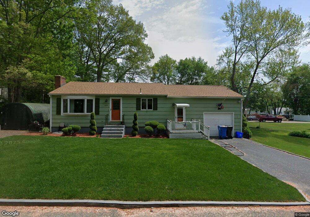 2240 Phenix Ave, Cranston, RI 02921 - photo 1