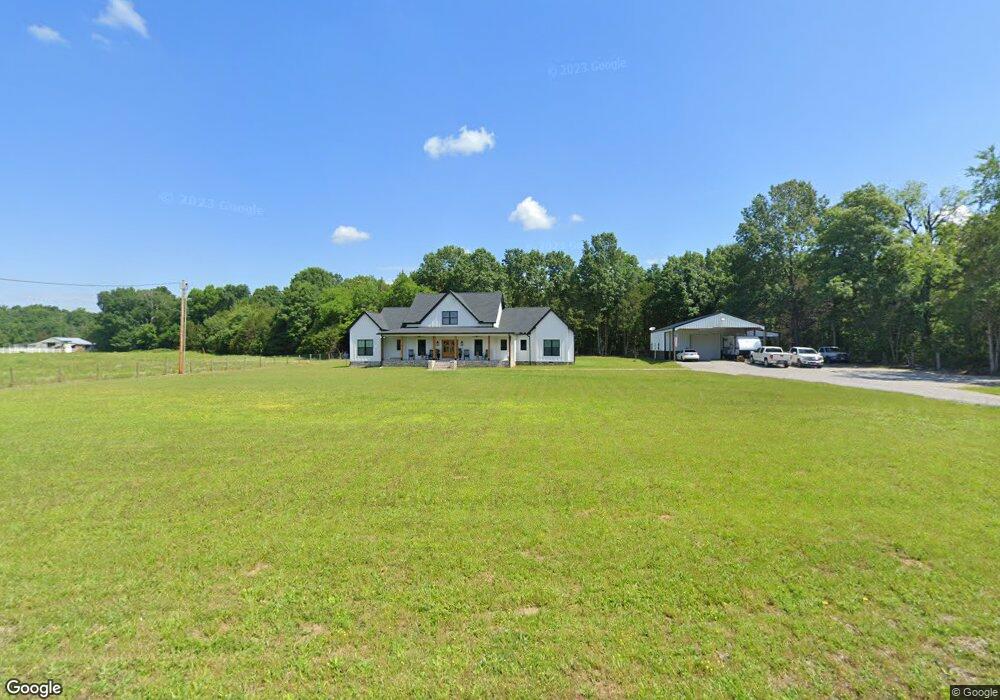 1370 John Lunn Rd, Lewisburg, TN 37091 - photo 1