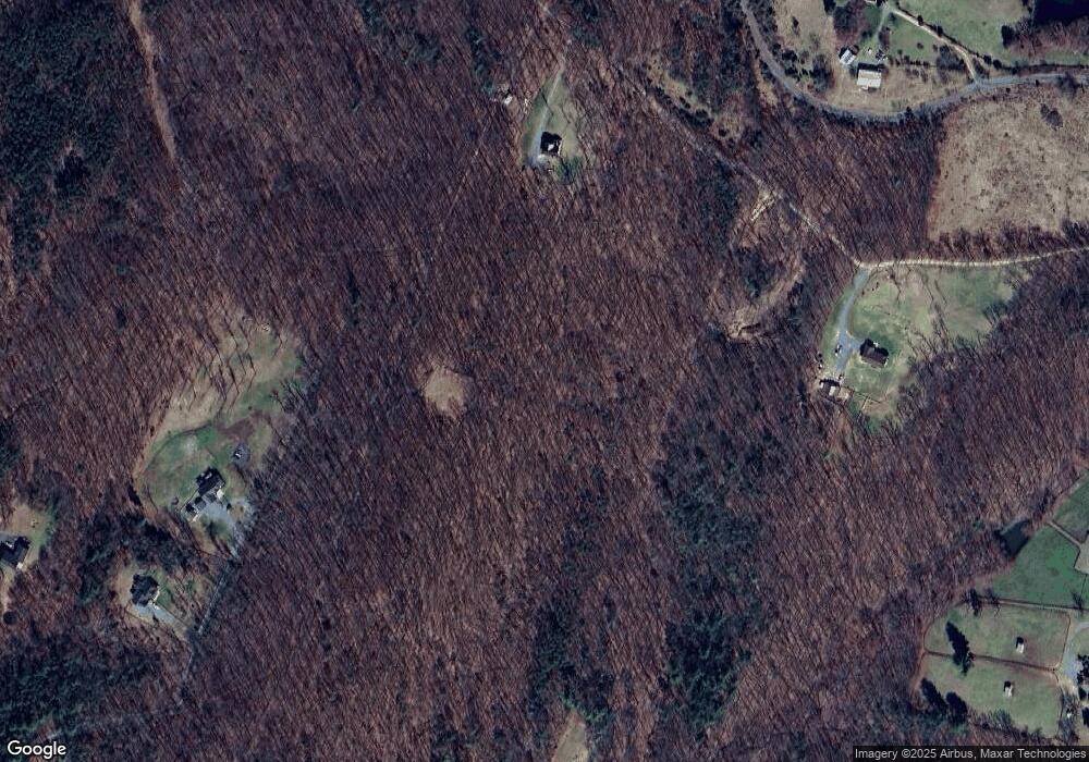 331 Triple Oaks Ln, Winchester, VA 22603 - photo 1