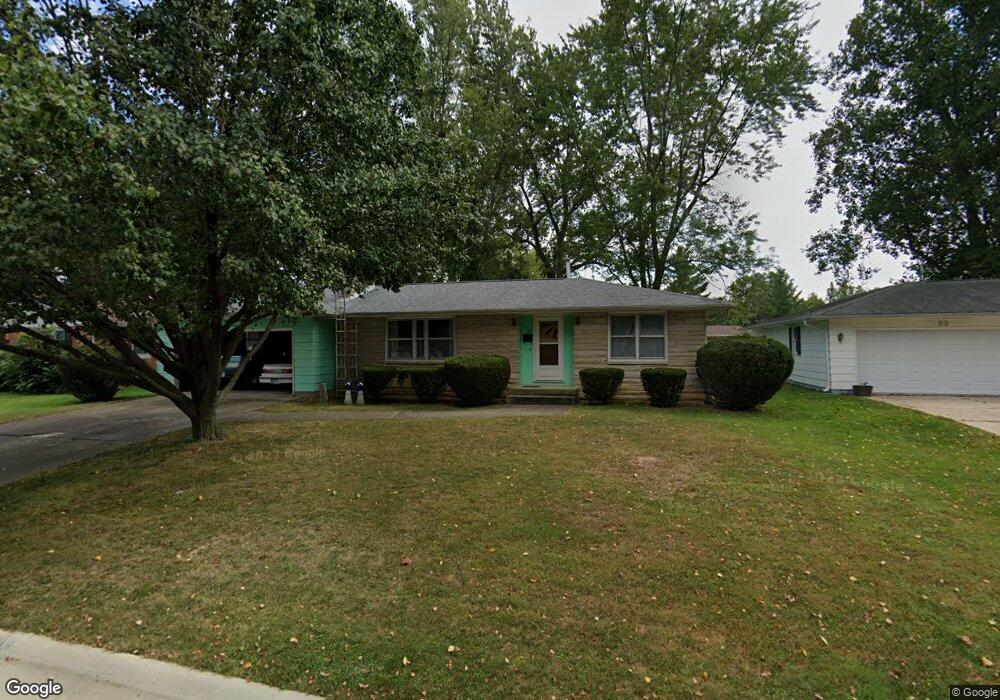 21 N Lakewood Dr, Effingham, IL 62401 - photo 1