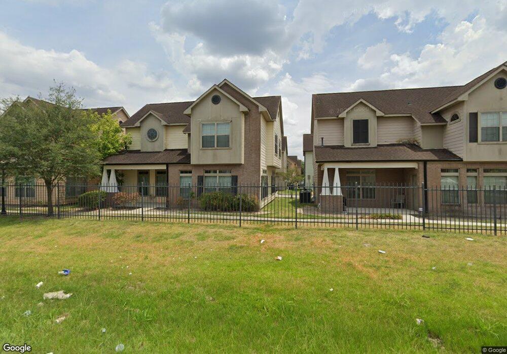 196 Jaycie Creek Ln, Houston, TX 77088 - photo 1