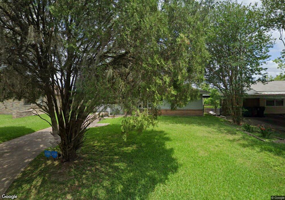10008 Woodwick St, Houston, TX 77016 - photo 1
