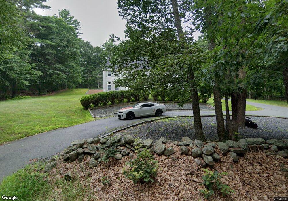 3 Locust St, Douglas, MA 01516 - photo 1