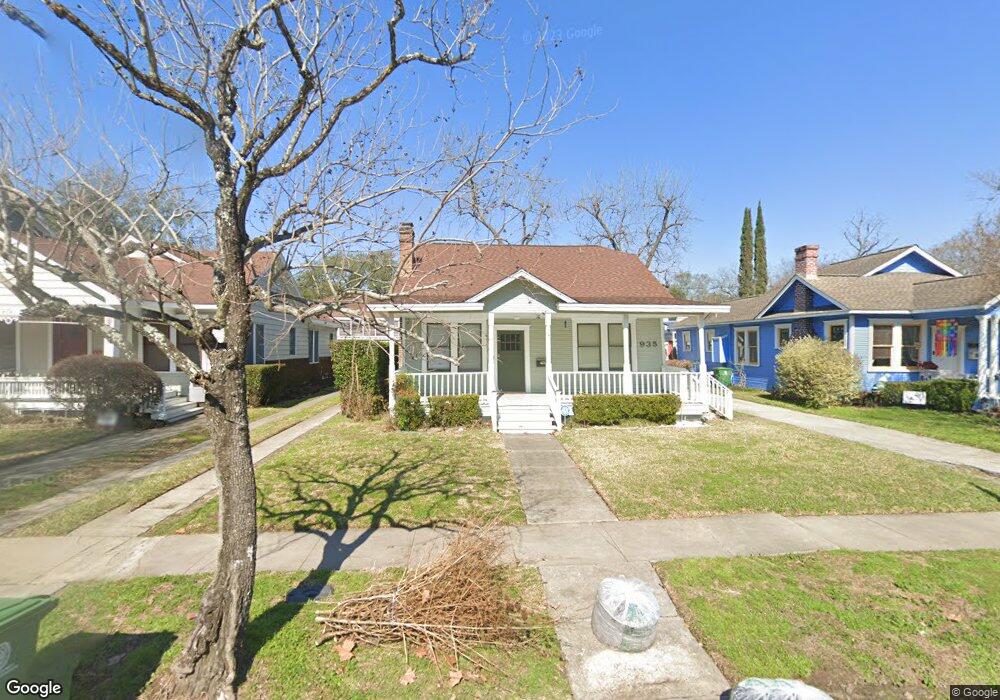 935 Merrill St, Houston, TX 77009 - photo 1