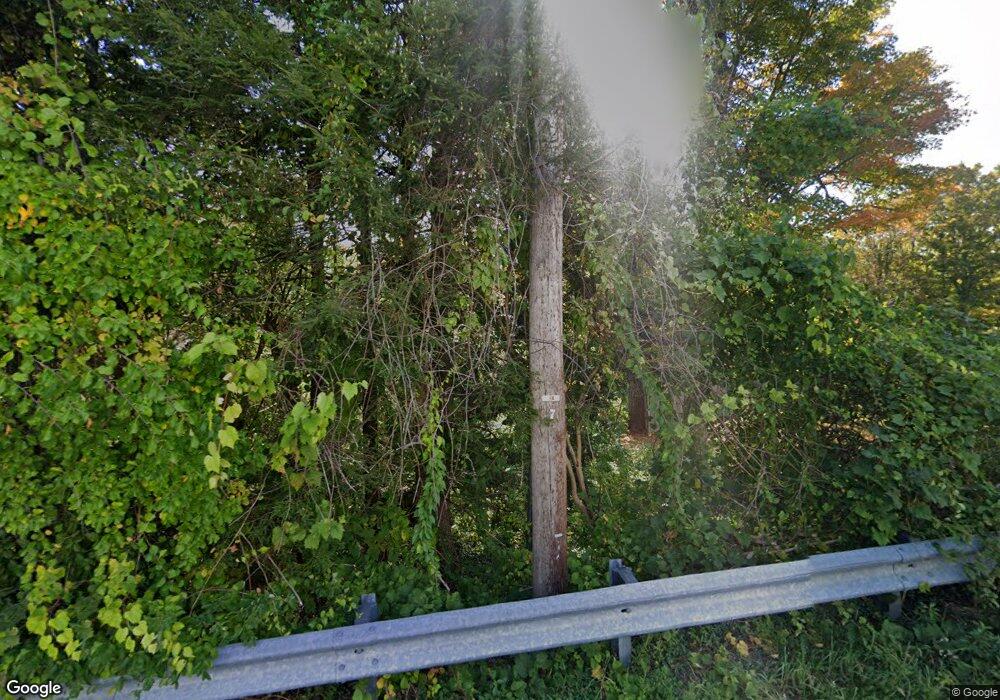 28 Alger St, Adams, MA 01220 - photo 1