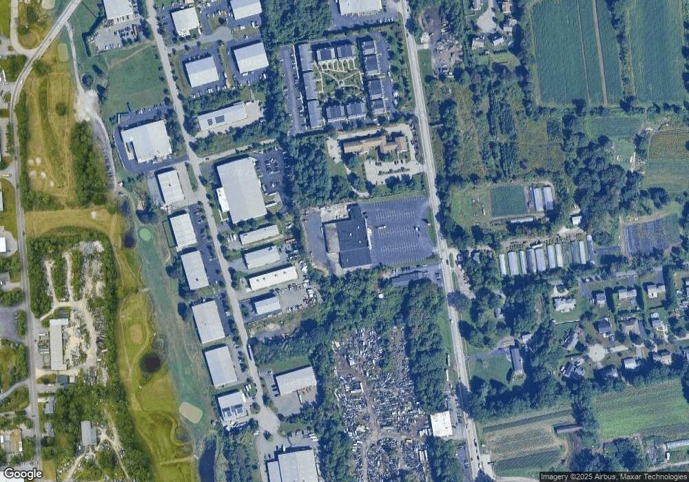 655 Metacom Ave unit 102, Bristol, RI 02809 - photo 1