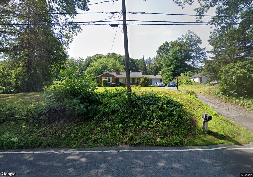 619 Whittemore Rd, Middlebury, CT 06762 - photo 1