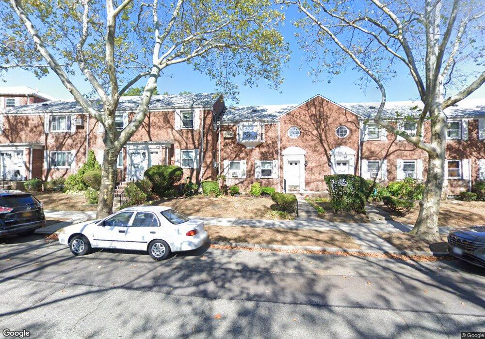 7705 247th St unit upper, Bellerose, NY 11426 - photo 1