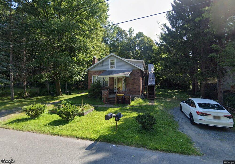 51 Oneida Ave, Troy, NY 12180 - photo 1