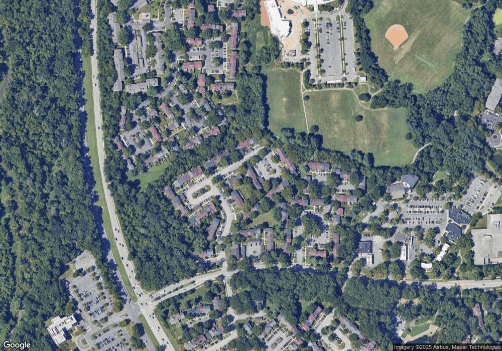 7470 Hickory Log Cir, Columbia, MD 21045 - photo 1