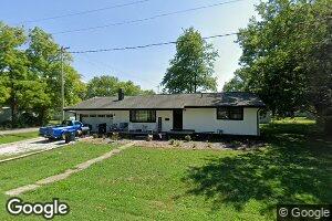 1009 Cherry St, Marshall, IL 62441