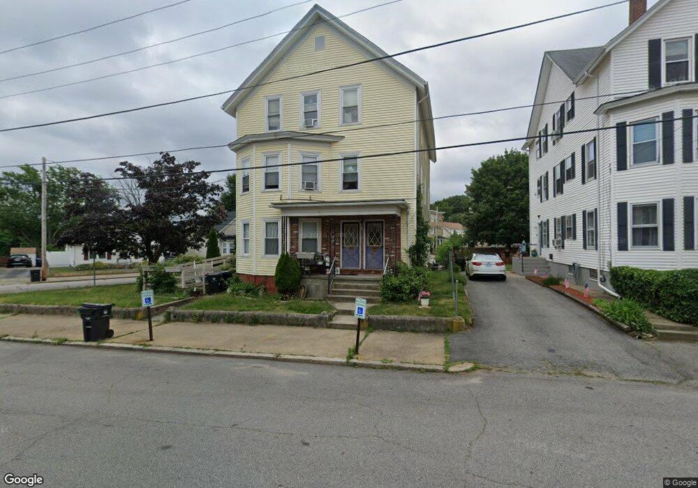 171 Beechwood Ave, Pawtucket, RI 02860 - photo 1