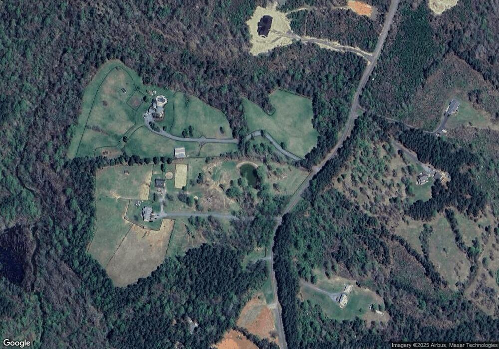 7744 Governors Point Ln, Madison Mills, VA 22960 - photo 1