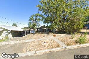 911 Fulton St, Wasco, OR 97065