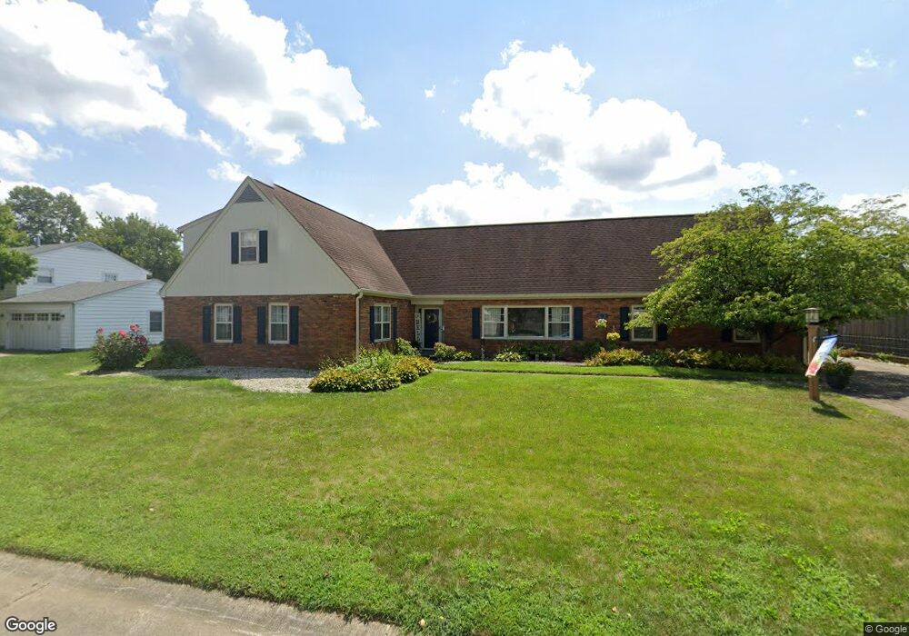 1401 Audubon Dr, Columbus, IN 47203 - photo 1