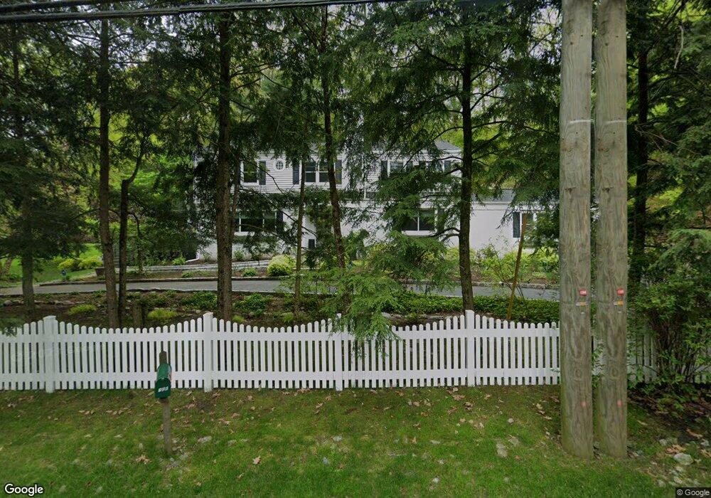 158 Scarborough Rd, Briarcliff Manor, NY 10510 - photo 1