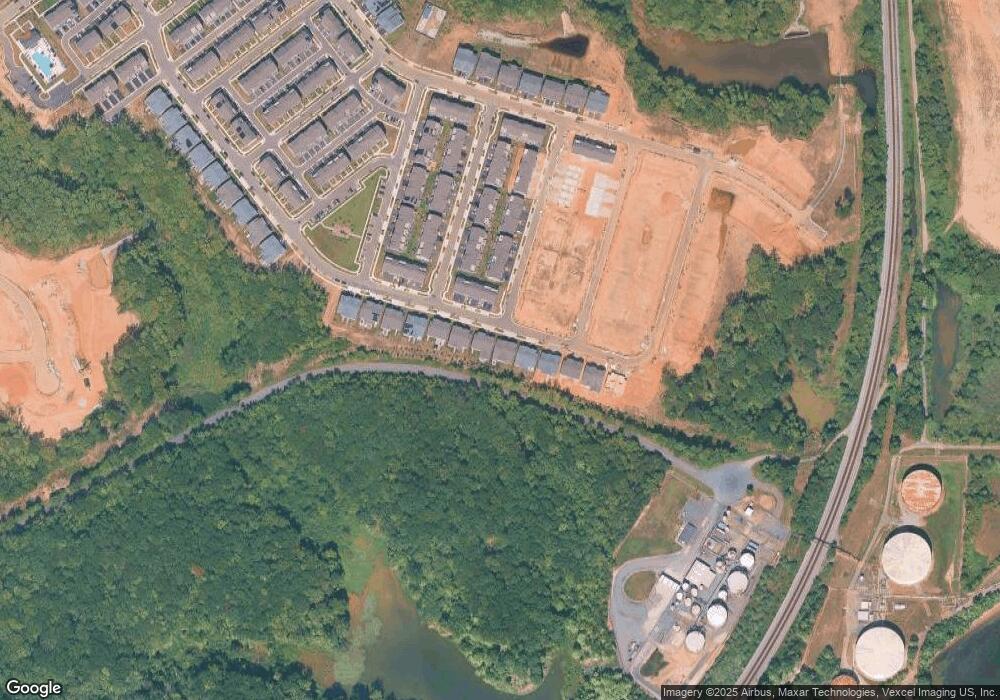 18230 Moss Garden Rd, Dumfries, VA 22026 - photo 1