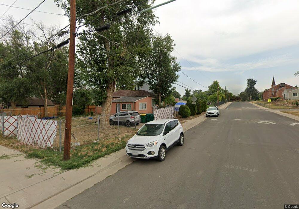 1301 Beeler St, Aurora, CO 80010 - photo 1