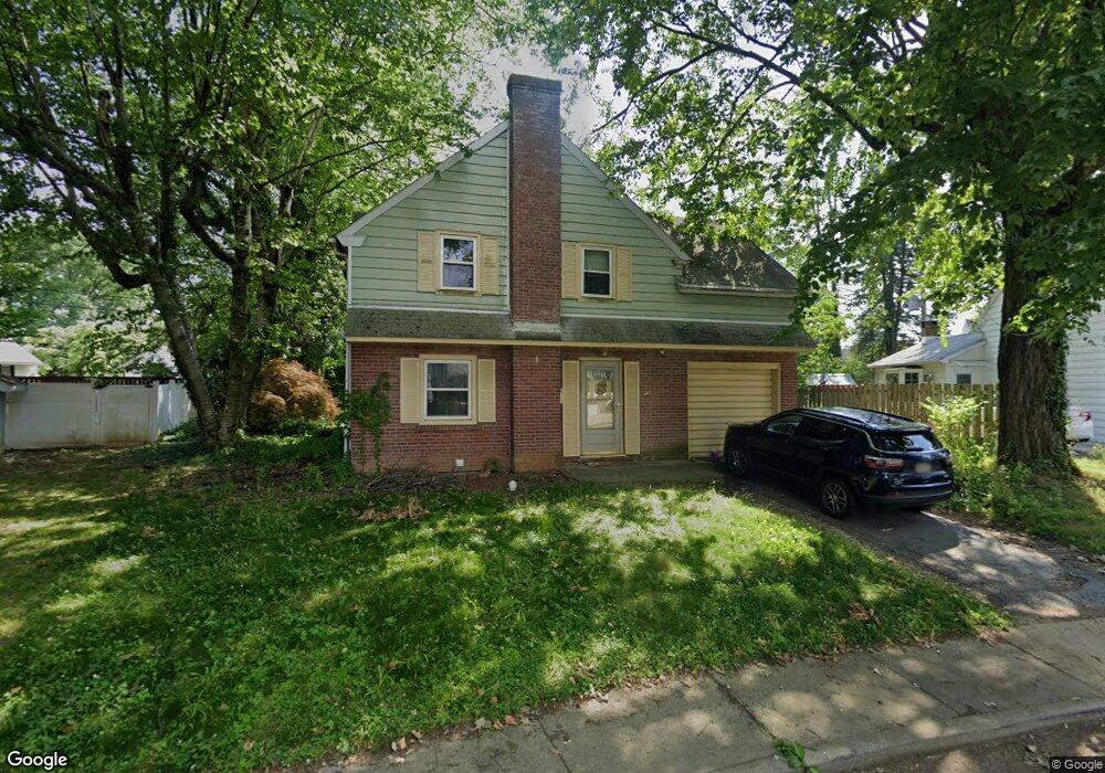 442 Robin Rd, Allentown, PA 18104 - photo 1