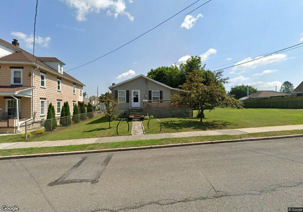 42 3rd Ave, Lehighton, PA 18235 - photo 1