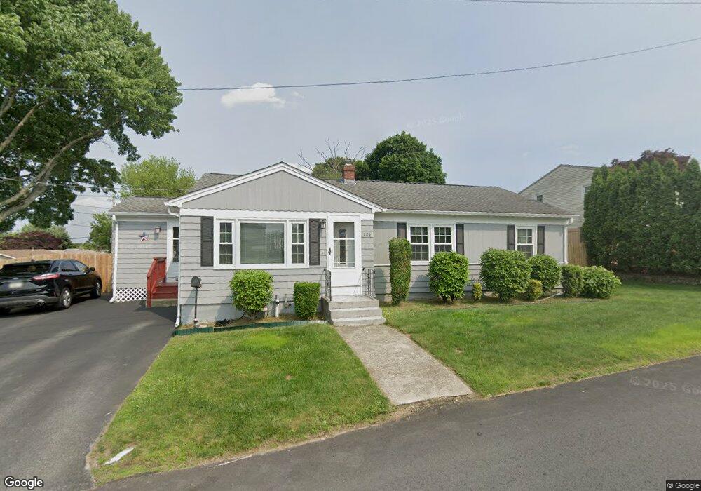 224 E View Ave, Cranston, RI 02920 - photo 1