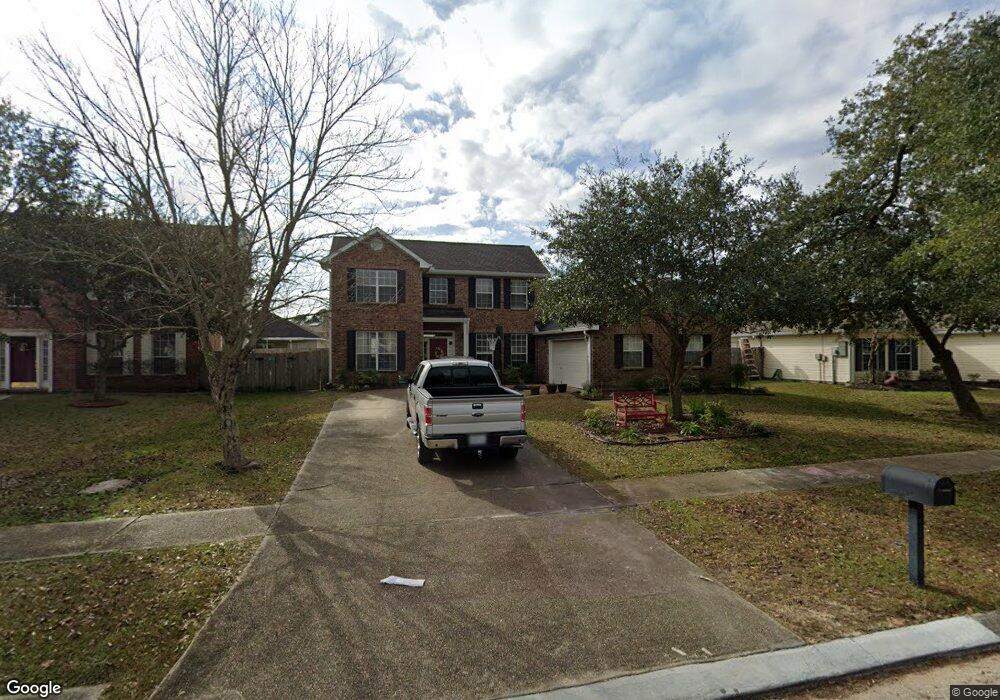 1115 Zachary Dr, Slidell, LA 70461 - photo 1