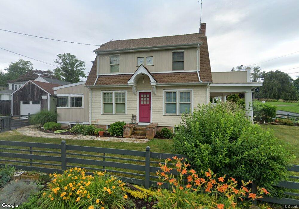 9 1st Ave, Branford, CT 06405 - photo 1