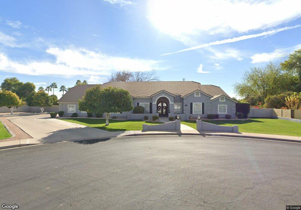 3943 E Juniper Cir, Mesa, AZ 85205 - photo 1