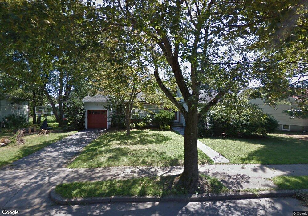 101 Elinor Rd, Newton Highlands, MA 02461 - photo 1