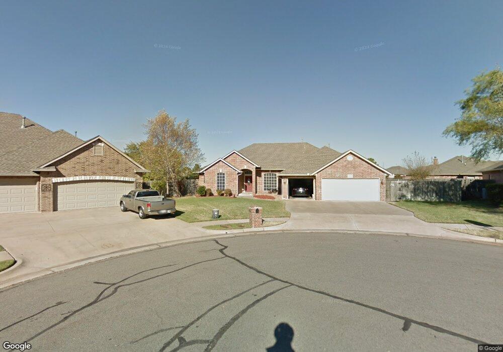 1608 Auburn Crossing, Edmond, OK 73012 - photo 1