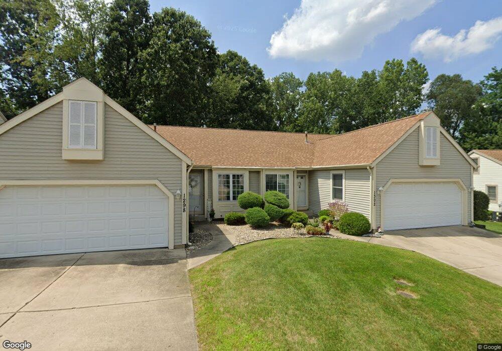 1298 Missions East Dr unit 28, Niles, MI 49120 - photo 1