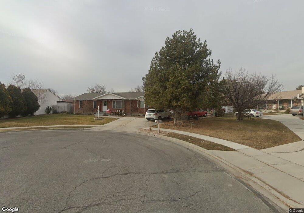 12668 S 2790 W, Riverton, UT 84065 - photo 1