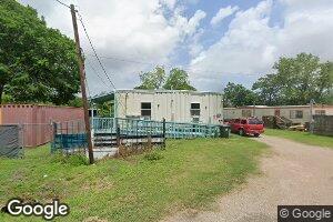 4817 12th St, Bacliff, TX 77518
