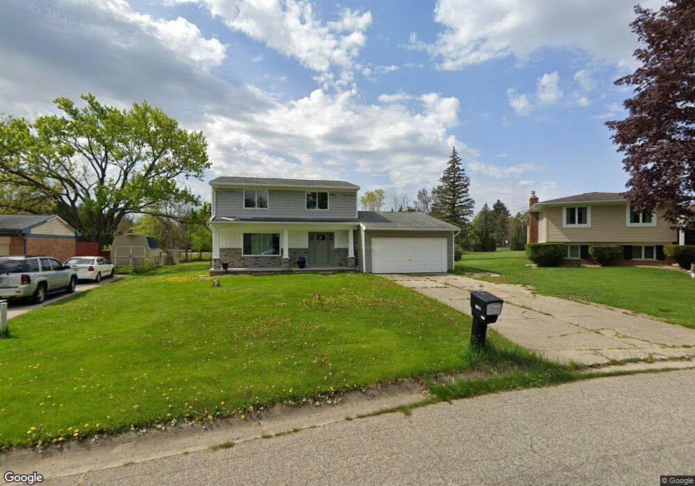 1173 Highgate Dr, Flint, MI 48507 - photo 1