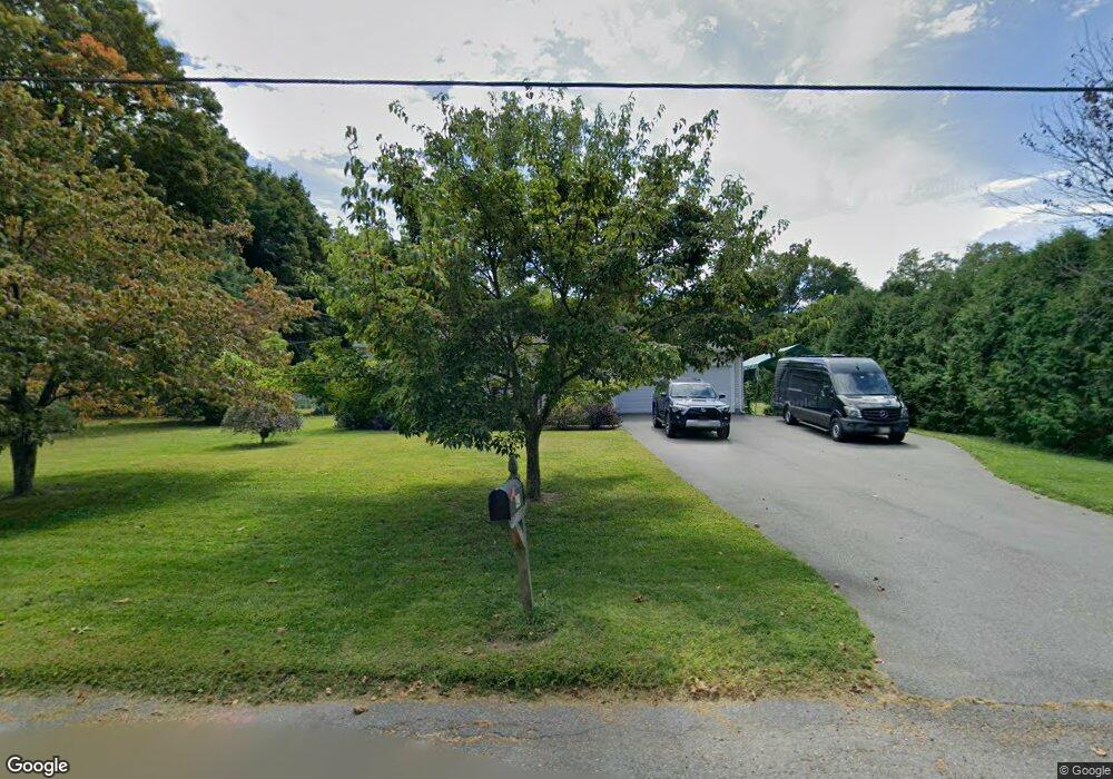 42 Clapp St, Easthampton, MA 01027 - photo 1