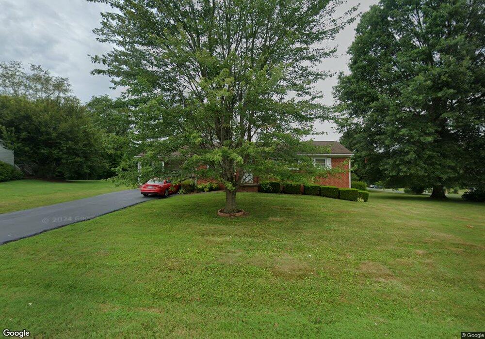 624 Foxcroft Rd, Warrenton, VA 20186 - photo 1