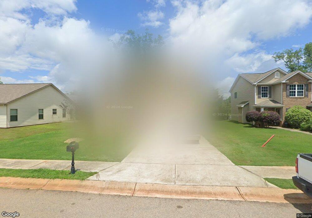 203 N Haven, Byron, GA 31008 - photo 1