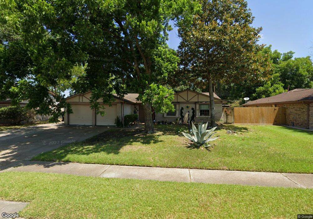 1110 Twinbrooke Dr, Houston, TX 77088 - photo 1
