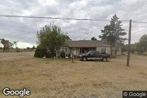 828 E 3rd St, Hobart, OK 73651
