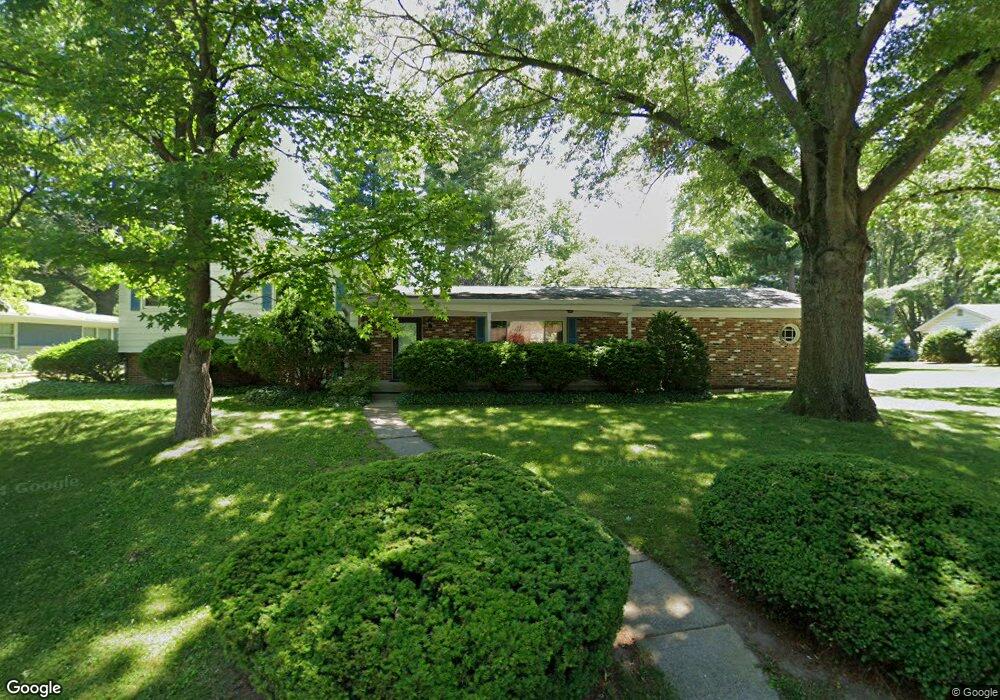 1335 Crest Ct, Plainfield, IN 46168 - photo 1