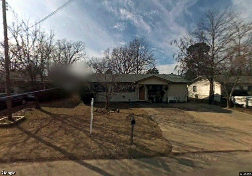 232 Shellwood Dr, Wake Village, TX 75501 - photo 1