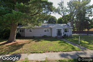 192 Christina St, Newton Highlands, MA 02461