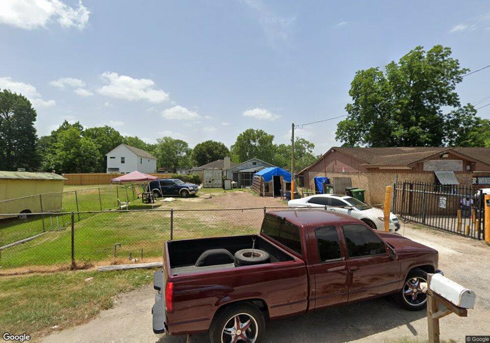 925 Conklin St, Houston, TX 77088 - photo 1