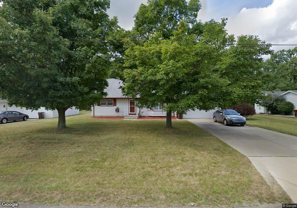 907 W Thomas L Pkwy, Lansing, MI 48917 - photo 1