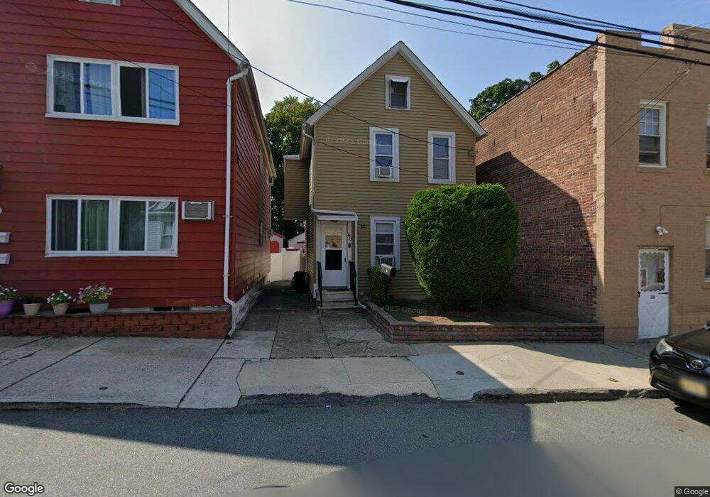 40 Autumn St, Lodi, NJ 07644 - photo 1