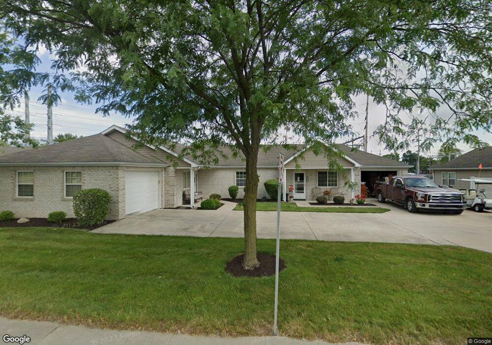 215 W Spring St unit A, Bluffton, IN 46714 - photo 1