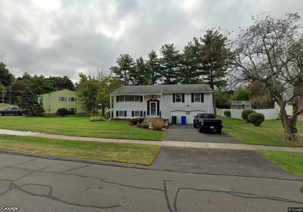 31 Conard Dr, West Hartford, CT 06107 - photo 1