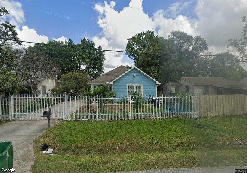 1313 Charnwood St, Houston, TX 77022 - photo 1