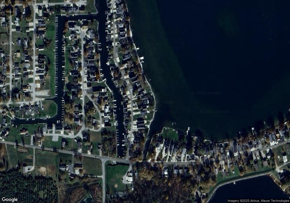 9786 N Bayshore Dr, Syracuse, IN 46567 - photo 1